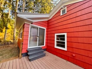 91 Union St in Westbrook, ME - Building Photo - Building Photo