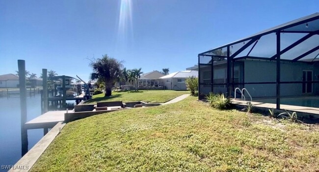 4911 Santa Monica Ct in Cape Coral, FL - Building Photo - Building Photo