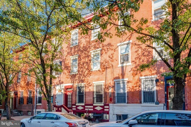 property at 621 S 16th St