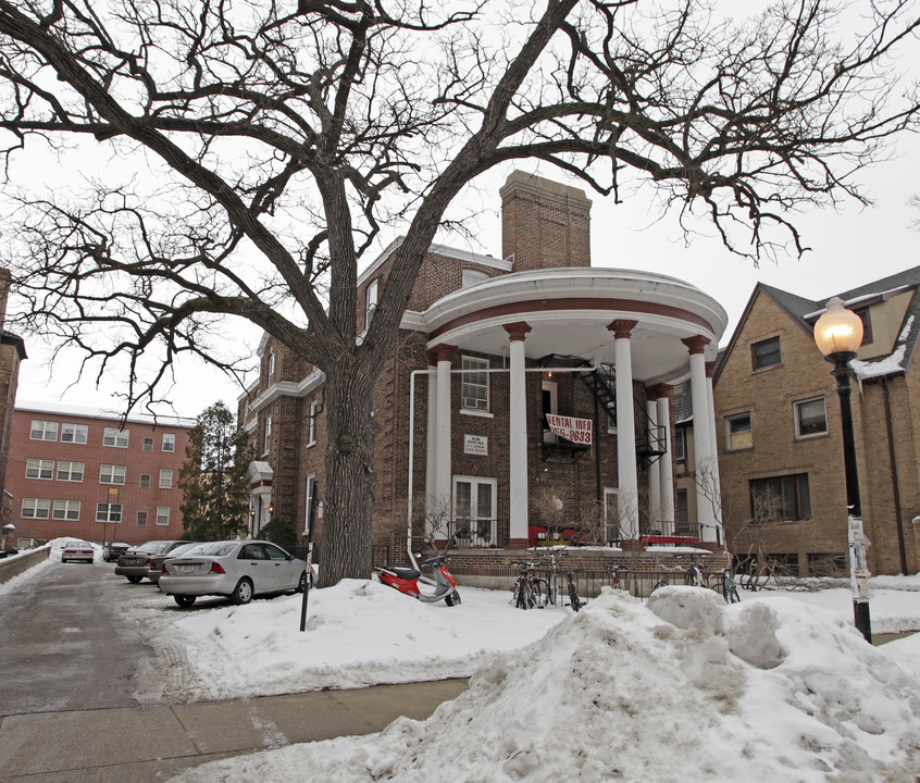 260 Langdon St in Madison, WI - Building Photo