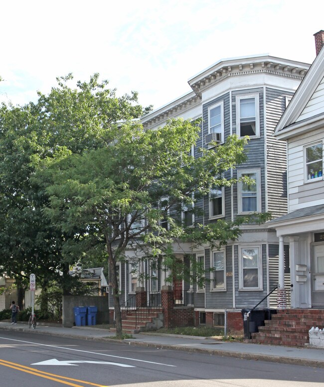 258 Prospect in Cambridge, MA - Foto de edificio - Building Photo