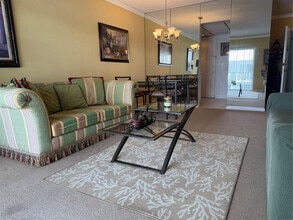 412 S Cypress Rd in Pompano Beach, FL - Building Photo - Building Photo