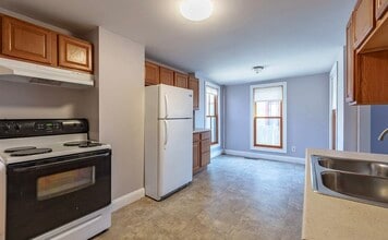 32-34-34 Clarendon St in Springfield, MA - Building Photo - Building Photo