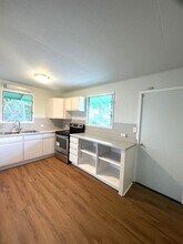 1911 10th Ave in Honolulu, HI - Building Photo - Building Photo