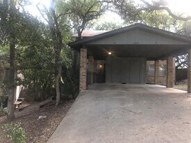 3308 Dunliegh Dr in Austin, TX - Building Photo