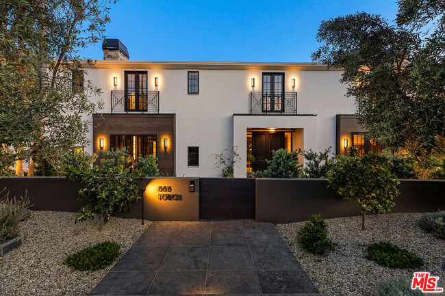 property at 888 Toulon Dr