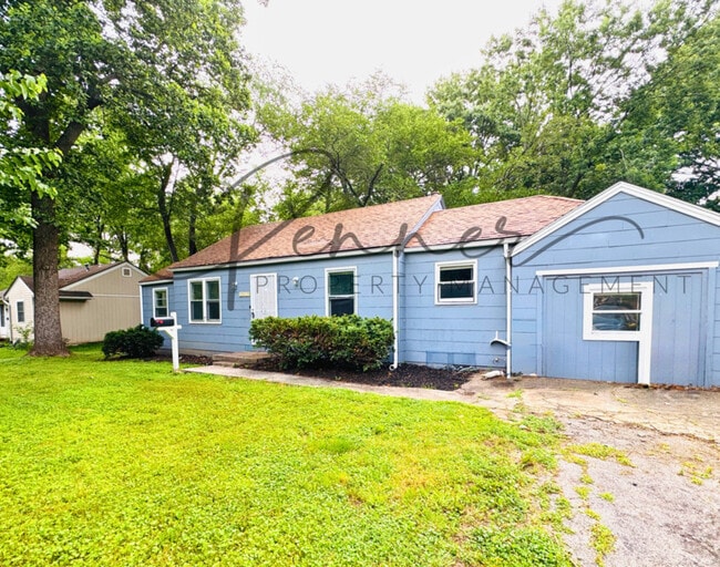 11217 Applewood Dr