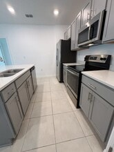 76 Citrine Lp in Kissimmee, FL - Building Photo - Building Photo