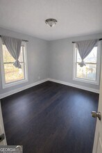 5205 Heather Ln in Atlanta, GA - Building Photo - Building Photo