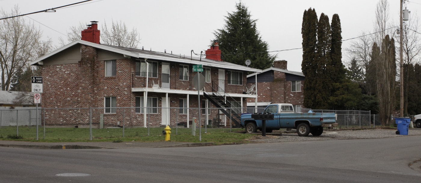 1800-1822 Todd Rd in Vancouver, WA - Foto de edificio