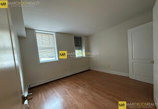 1153 Commonwealth Ave, Unit 7 in Boston, MA - Building Photo - Building Photo