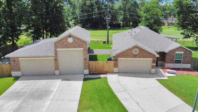 property at 2011 Halyard Dr