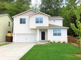 1719 Blacktail Ln in Woodland, WA - Building Photo