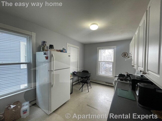 322 Beacon St, Unit 2