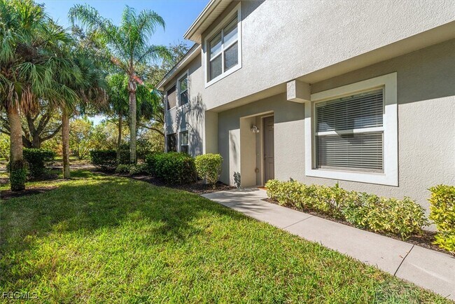 11960 Champions Green Way in Ft. Myers, FL - Building Photo - Building Photo