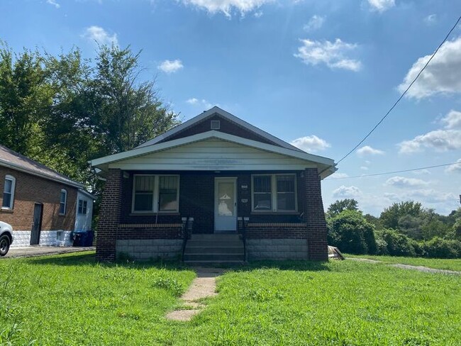 property at 2528 McLaran Ave