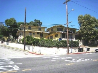 1143 W Kensington Rd in Los Angeles, CA - Building Photo