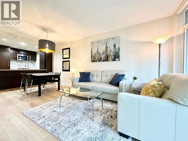 property at 833 Homer St