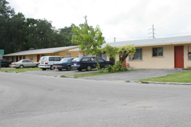 614 10th Ave E in Bradenton, FL - Building Photo - Building Photo