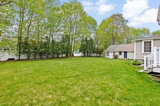 5 Liberty Rd in Hingham, MA - Building Photo - Building Photo