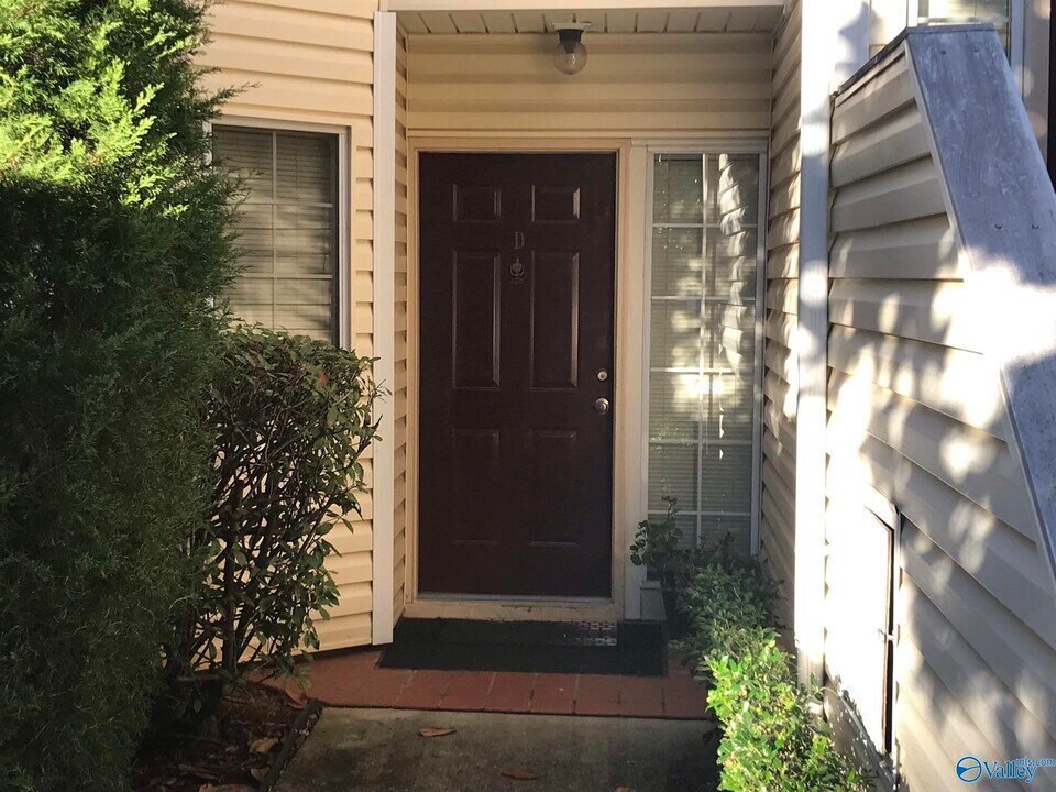 1155 Old Monrovia Rd NW in Huntsville, AL - Building Photo