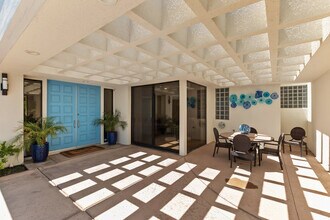 45675 Sugarloaf Mountain Trail in Indian Wells, CA - Building Photo - Building Photo