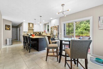 88 Providence Rd in Westford, MA - Building Photo - Building Photo