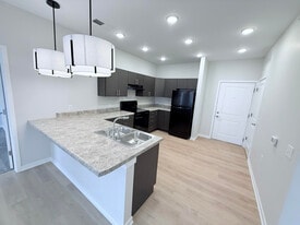 Plaza at Central Greens in Indianapolis, IN - Building Photo