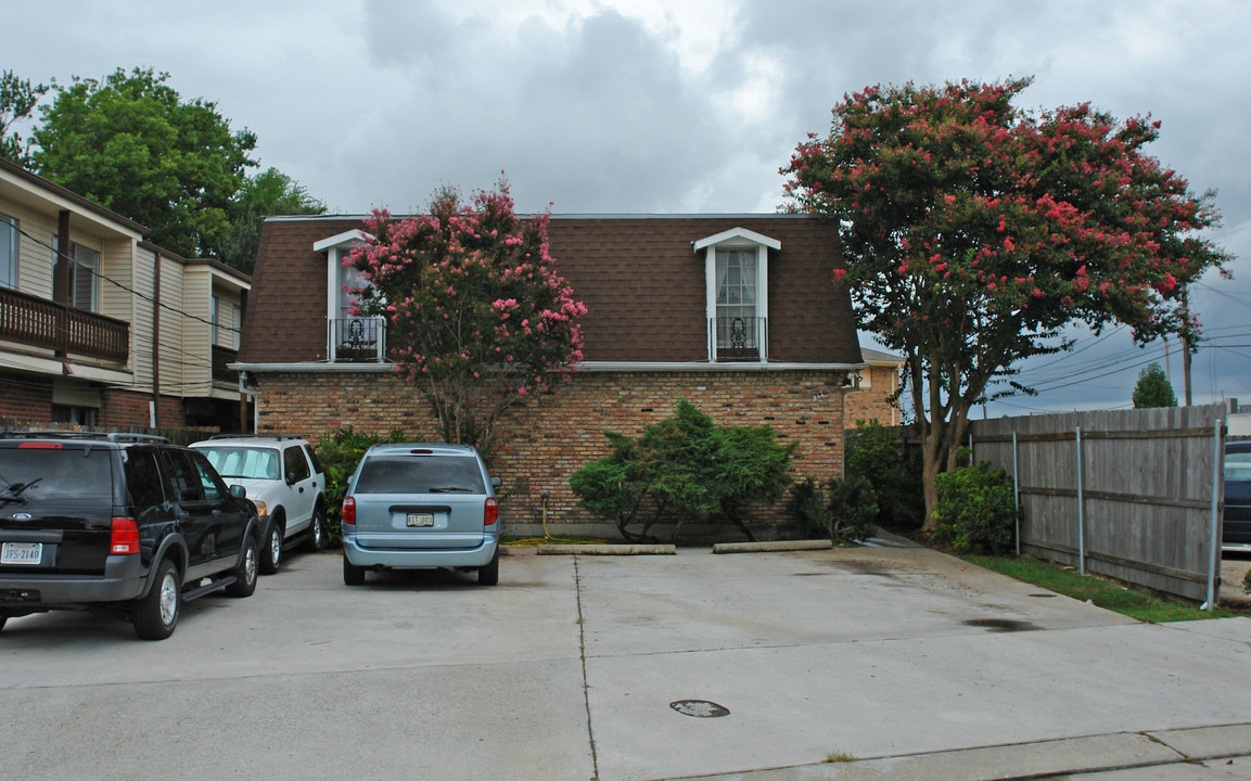 3116 Kent Ave in Metairie, LA - Building Photo