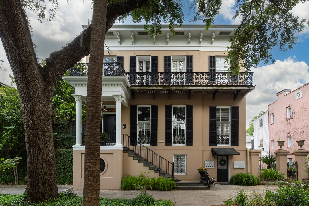 East Jones Street Condominium in Savannah, GA - Foto de edificio