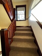 8635 Trumbull Ave, Unit 1 in Skokie, IL - Foto de edificio - Building Photo