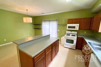 2842 Highland Pl in Indianapolis, IN - Building Photo - Building Photo