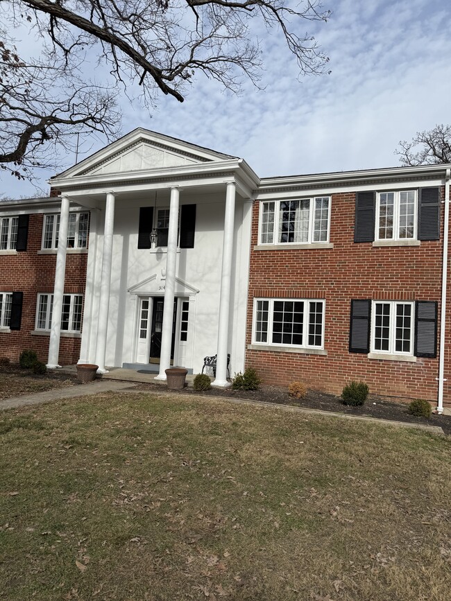 3146 Portsmouth Ave, Unit 1