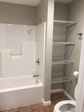 306 Lindsay Ave in Crystal City, MO - Foto de edificio - Building Photo