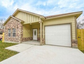 7941 Sparta St in Houston, TX - Building Photo