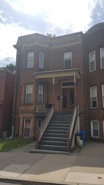 89 Dubois St