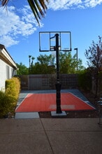 1524 Waterton Dr in Las Vegas, NV - Building Photo - Building Photo