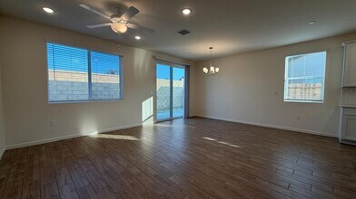 2173 N Renn Ave in Clovis, CA - Building Photo - Building Photo