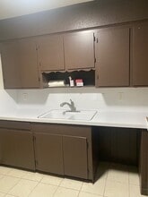 1712-1713 13th St in Galena Park, TX - Building Photo - Building Photo