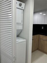 9917 W Okeechobee Rd in Hialeah, FL - Building Photo - Building Photo