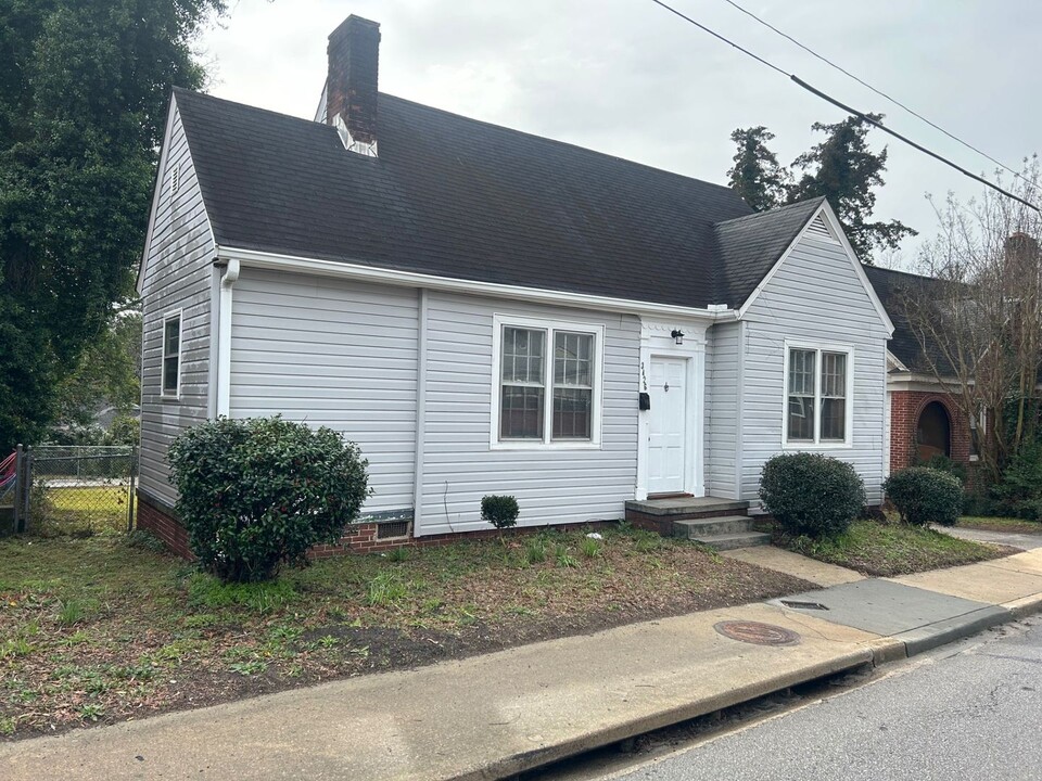 3426 Rosewood Dr in Columbia, SC - Building Photo