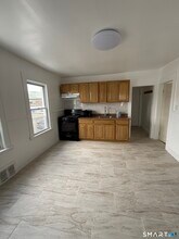 29 Hubbell St in Bridgeport, CT - Building Photo - Building Photo