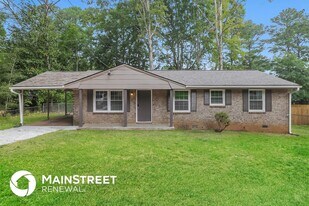 1612 Lamont Ave in Conley, GA - Building Photo