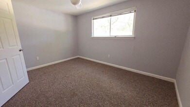 11431 Sagehurst Ln in Houston, TX - Building Photo - Building Photo
