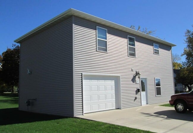 property at 755 N Washington St