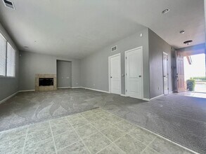238 Laird Pl in Brentwood, CA - Building Photo - Building Photo