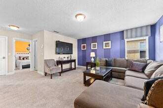 4425 Acorn Ct in Davenport, FL - Building Photo - Building Photo