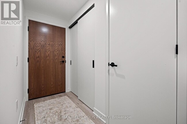 property at 55-855 Charles St E