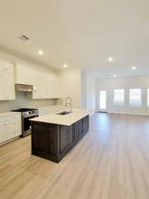 30326 Centipede Grv Ln in Fulshear, TX - Building Photo - Building Photo