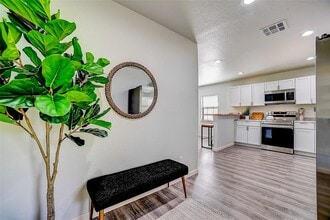 1374 Forest View Dr in Blanco, TX - Building Photo - Building Photo